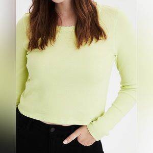American Eagle • Long Sleeve Lace Trim Waffle Knit Tee in Lime